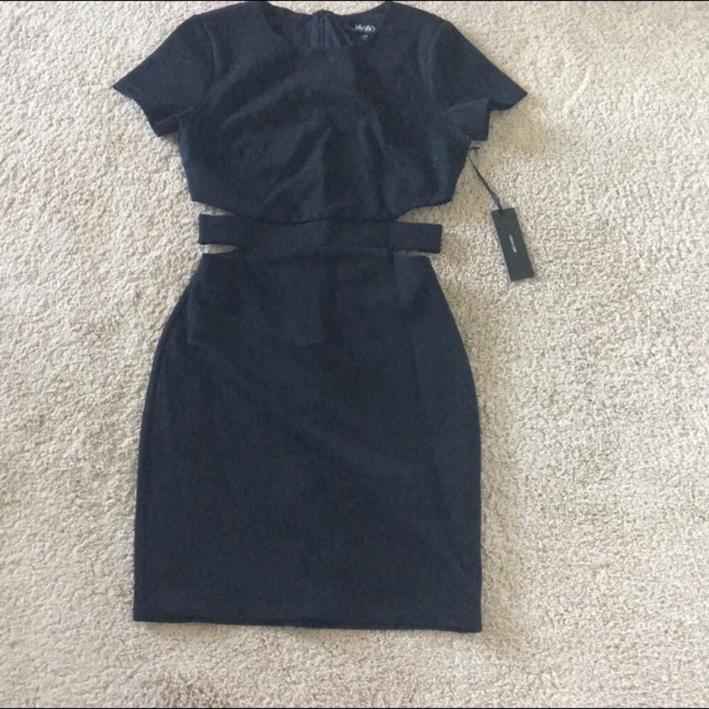 Black bodycon cutout dress